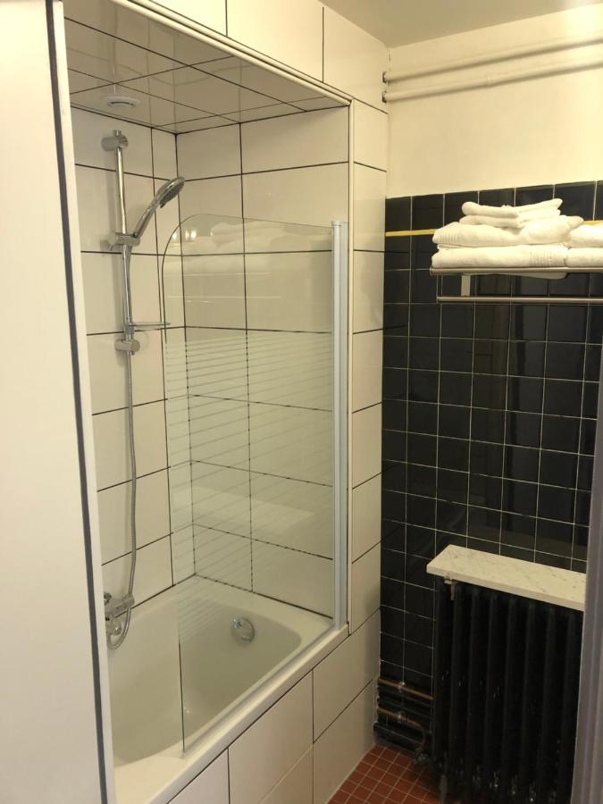 Grand Appartement De Standing "Reve Du Soir" De 170 M2 350 M De La Gare 루르드 외부 사진